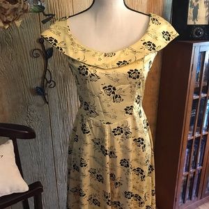 Beautiful floral summer dress.